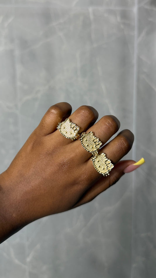 HK Face Ring
